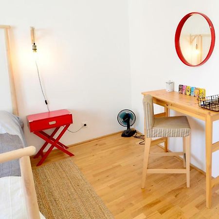 2 Bedrooms @ The U3 Subway Vienna Exterior photo